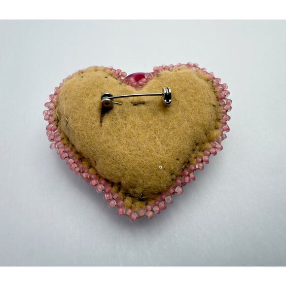 Large Vintage Assemblage Heart Brooch Pin, Mixed Media Beaded Jewelry - Picture 4 of 8